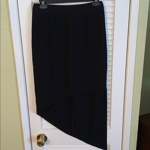 Pencil skirt Assymetrical hemline